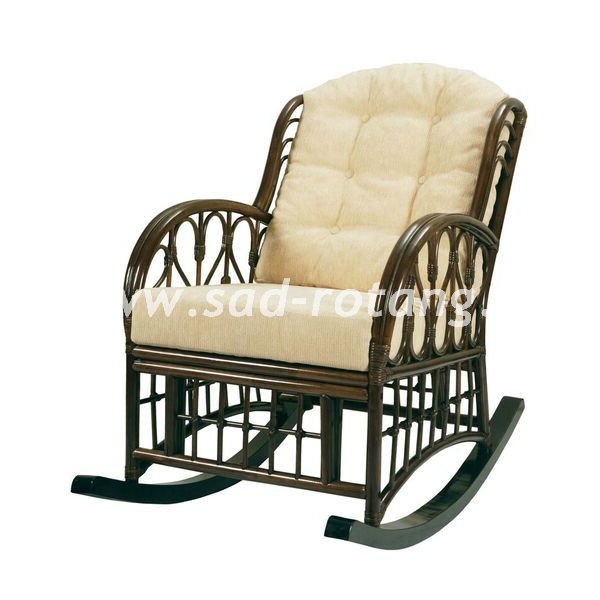 Кресло-качалка с мягким сиденьем Comodo